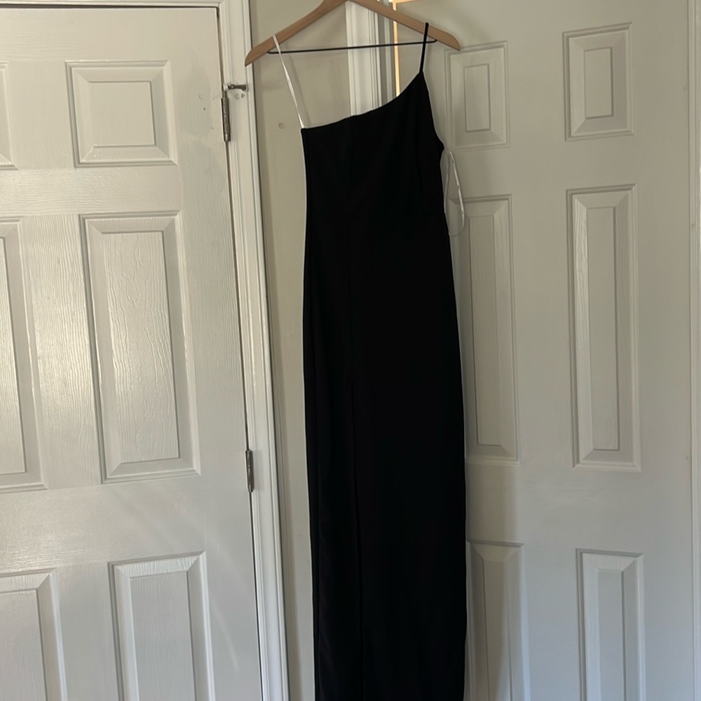 Lulu’s long black formal dress with high-slit on right